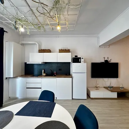 Cu La Mare Prima Linie Năvodari