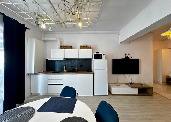 Cu La Mare Prima Linie Năvodari